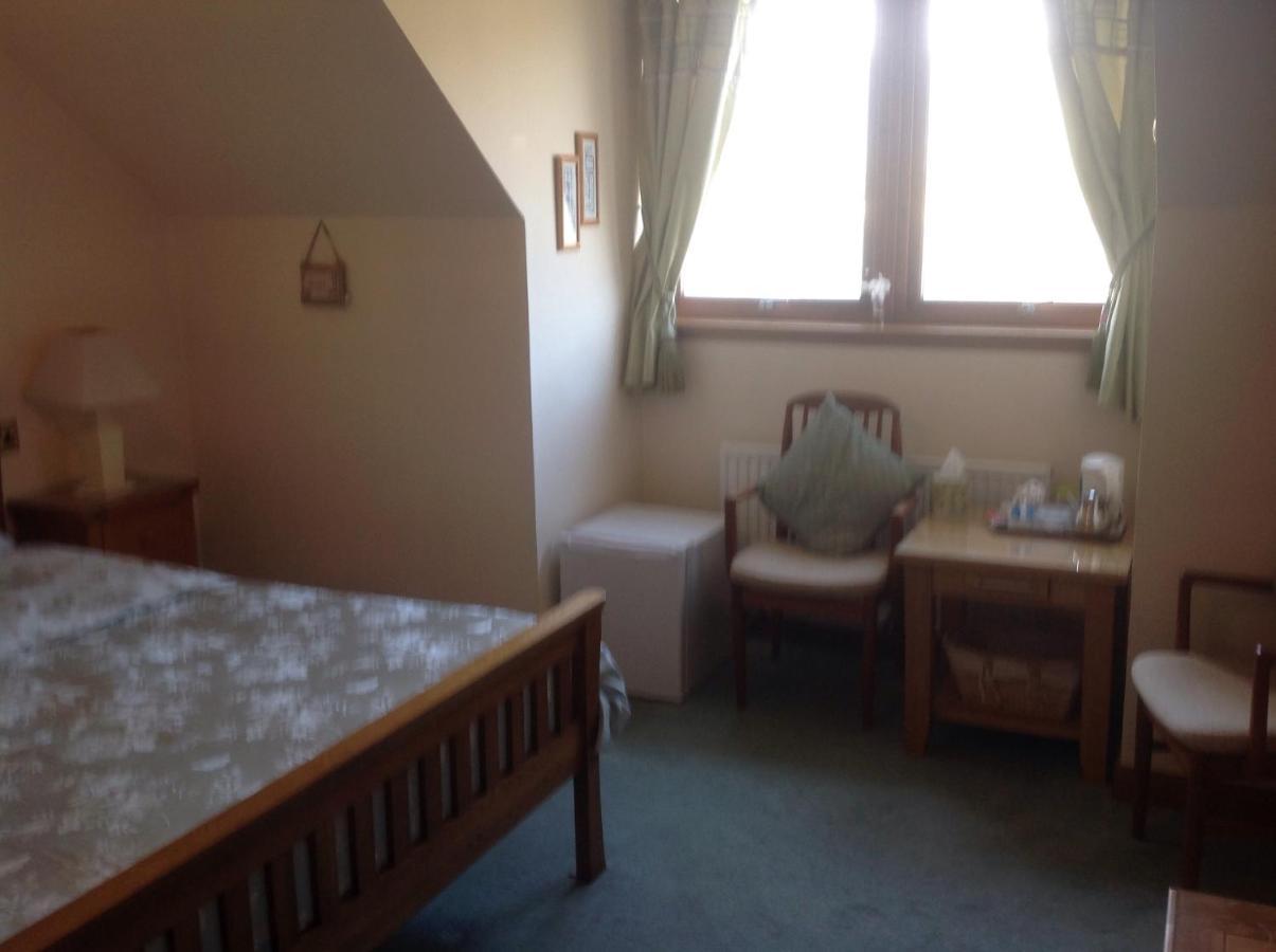 Ronaldsvoe Bed And Breakfast Fort William Ngoại thất bức ảnh