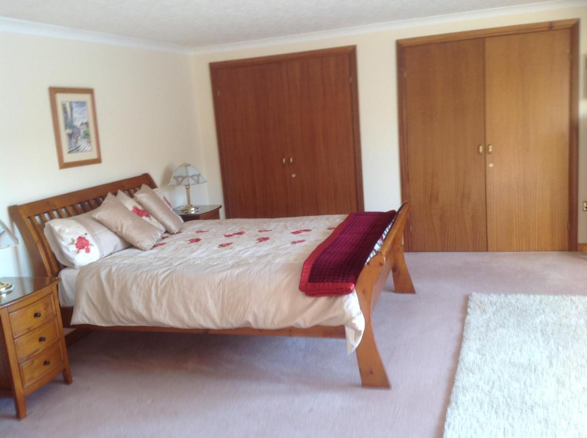 Ronaldsvoe Bed And Breakfast Fort William Ngoại thất bức ảnh