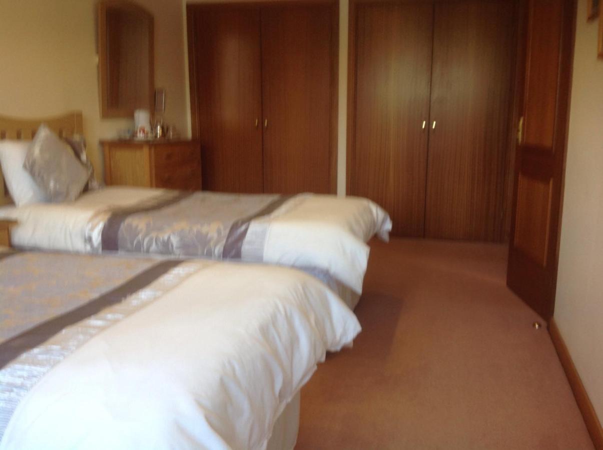 Ronaldsvoe Bed And Breakfast Fort William Ngoại thất bức ảnh
